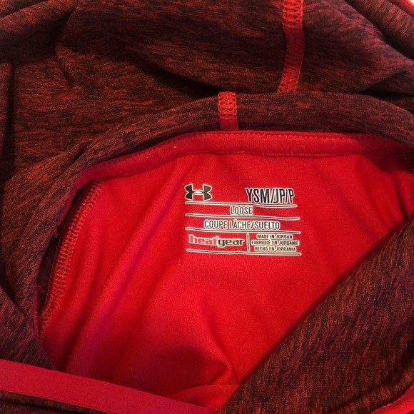 Boy’s Under Armour Long Sleeve - Picture 3 of 3